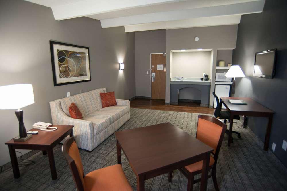 Eastland Suites Hotel & Confer Urbana Room photo